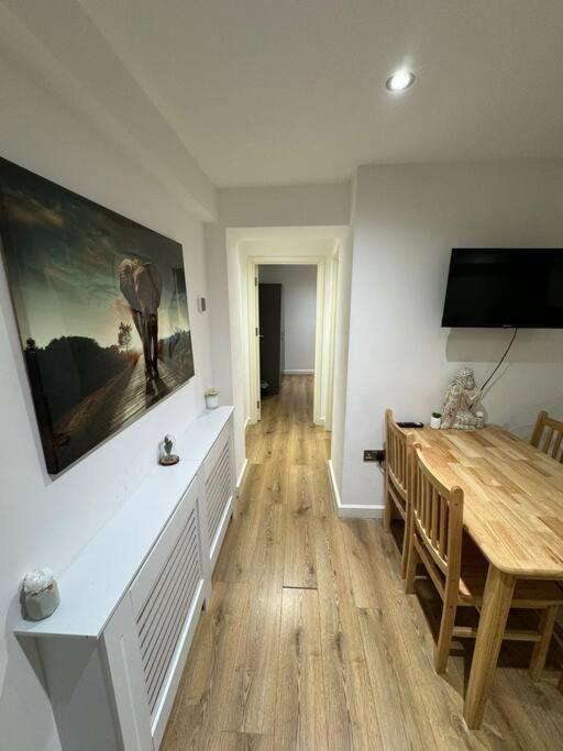 Cozy Apartment - 5 Min From Camden Market Hw7 London Bagian luar foto