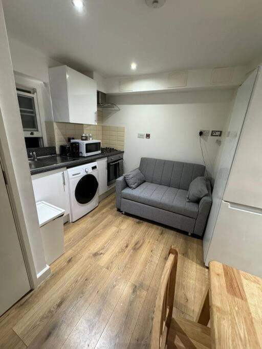 Cozy Apartment - 5 Min From Camden Market Hw7 London Bagian luar foto